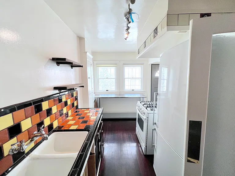 2023 Vista Del Mar St #1 — Photo 13