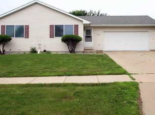 4305 N Alaska Ave, Sioux Falls, SD 57107