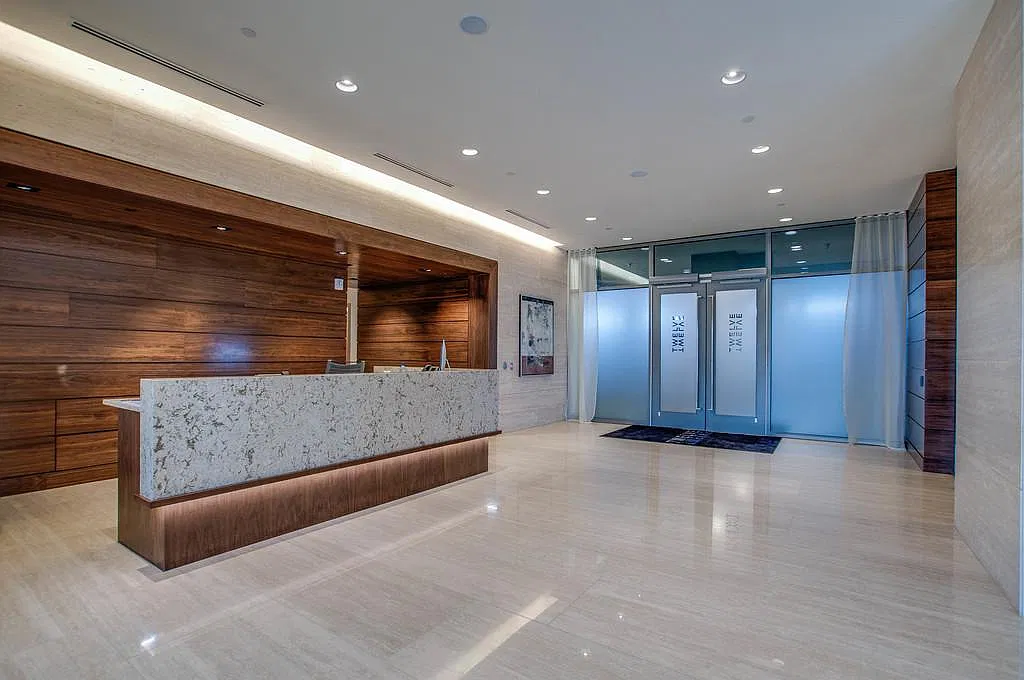 1212 Laurel St — Photo 4