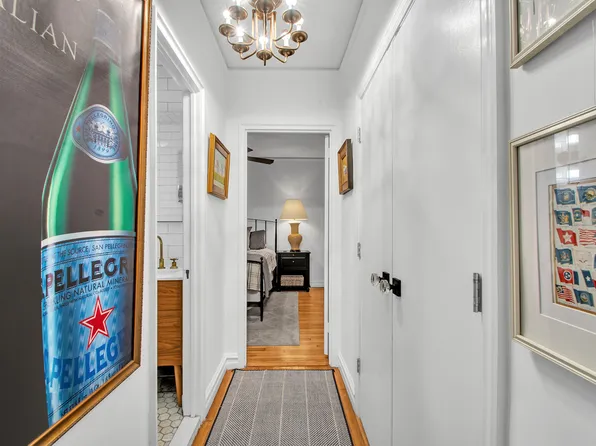 222 East 35th Street 1E image 11 of 12