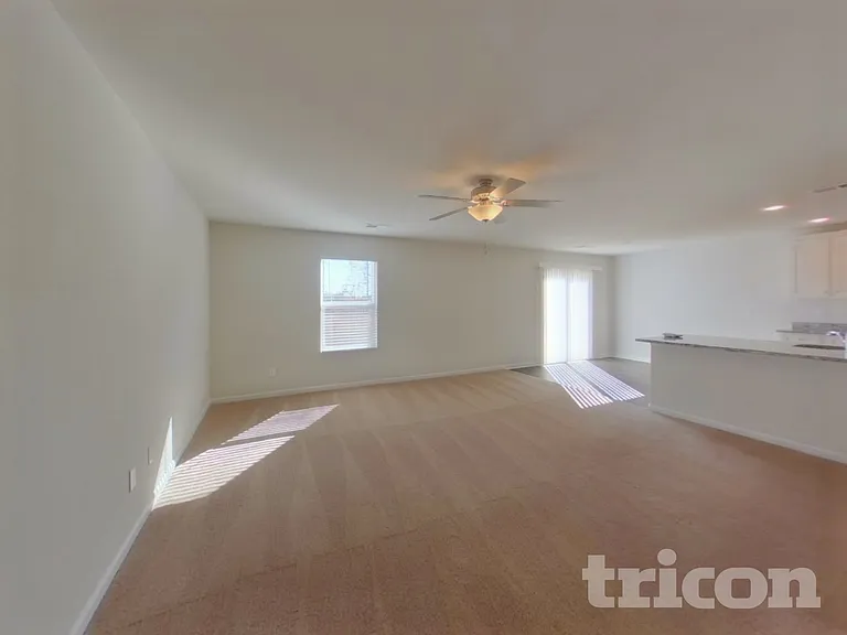 2186 Southlea Dr — Photo 5