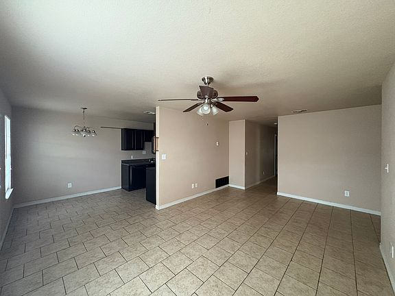 3rd image of 1305 Covey Ln #B