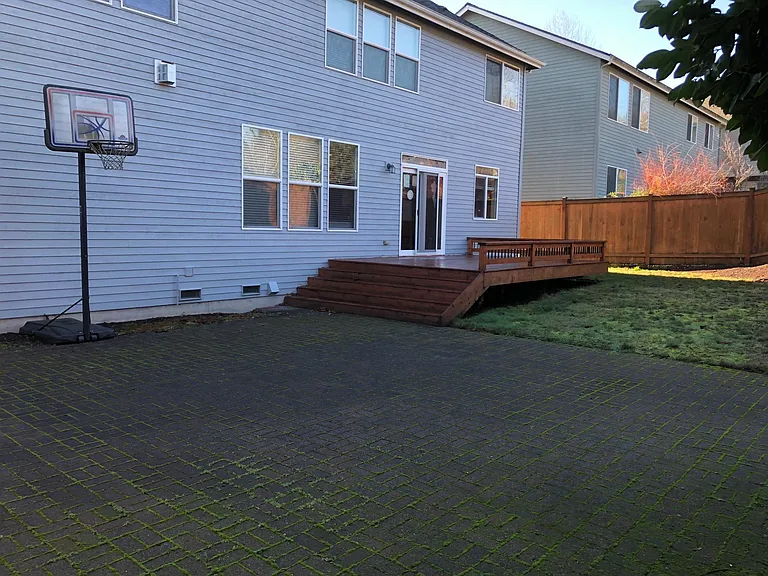 1919 235th Pl SW — Photo 2