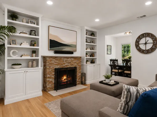 14713 McCormick St, Van Nuys, CA 91411