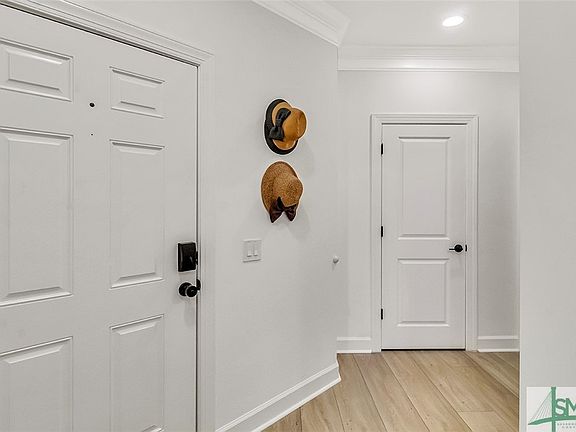 4th image of 411 Southbridge Boulevard #104