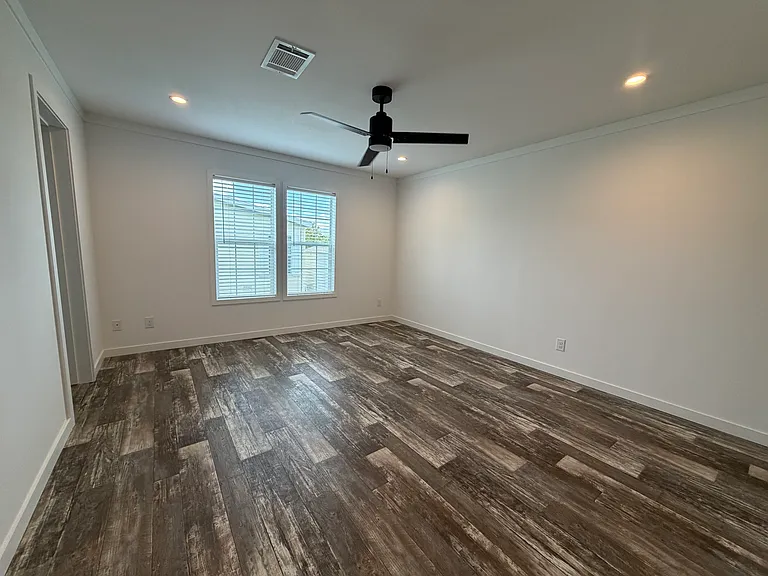 500 Carriage Cove Way — Photo 24