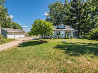 5451 E Millerton Rd, Fountain, MI 49410