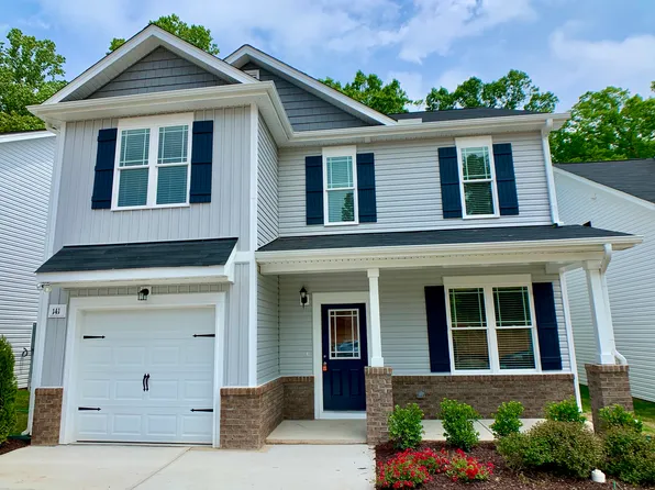 141 Diploma Dr, Clayton, NC 27520