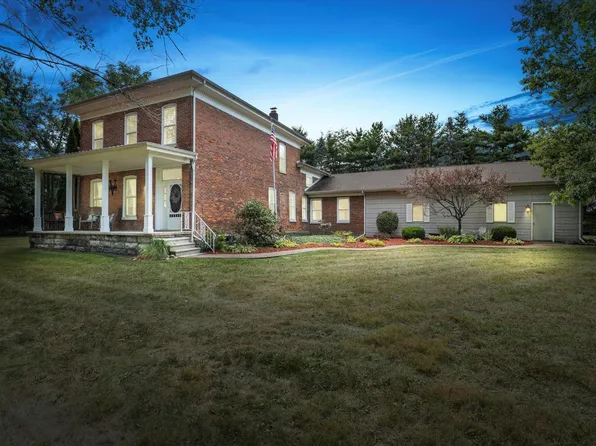 69260 Anderson Rd, Niles, MI 49120