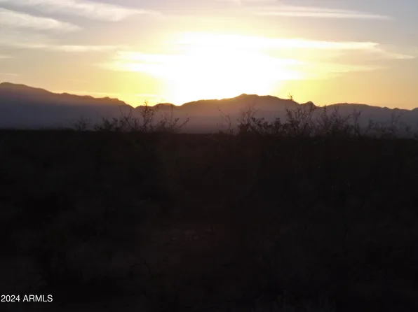 Lot A S Dirksen Draw Lot A -- #A, Tombstone, AZ 85638