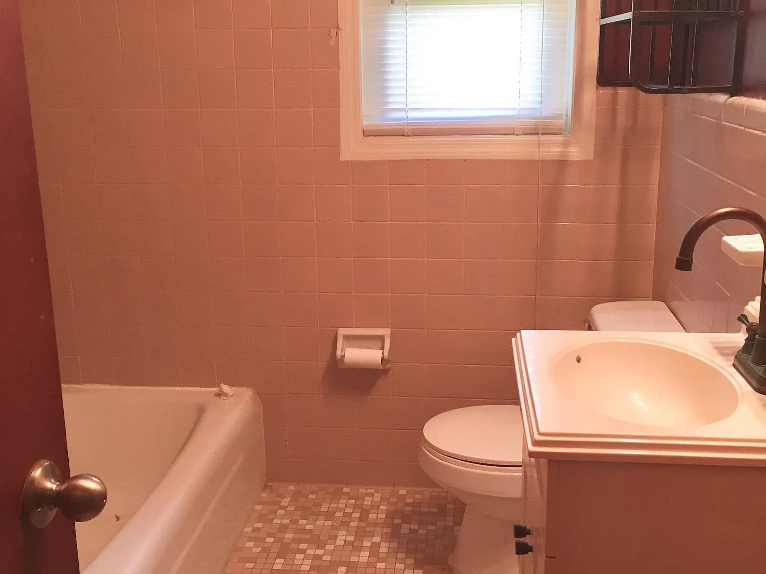 3 bed, 1050 sqft, $1,085 — Photo 4