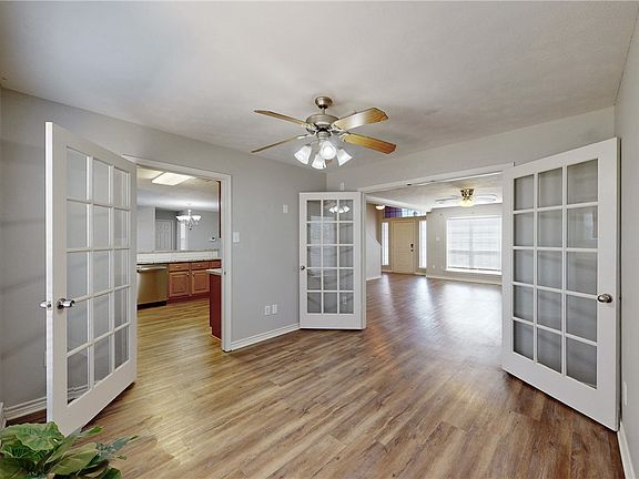 5th image of 1107 Harrisonburg Ln