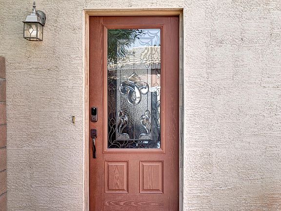 3rd image of 4300 S Fresno St