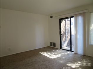 1343 Massachusetts Ave APT 203, Riverside, CA 92507