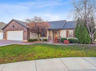 831 Grace Dr W, Twin Falls, ID 83301