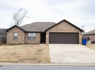 20 Golden Leaf Dr, Greenbrier, AR 72058