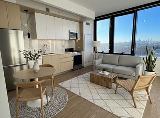 64-01 102nd St #2B, Rego Park, NY 11374