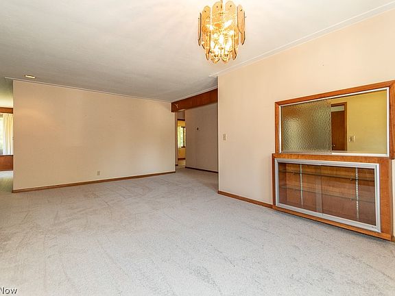 4th image of 4406 Forest Hills Blvd