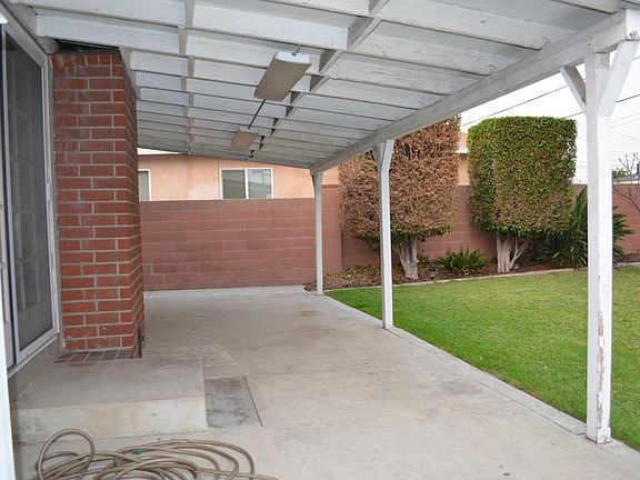 5th image of 7854 La Casa Way
