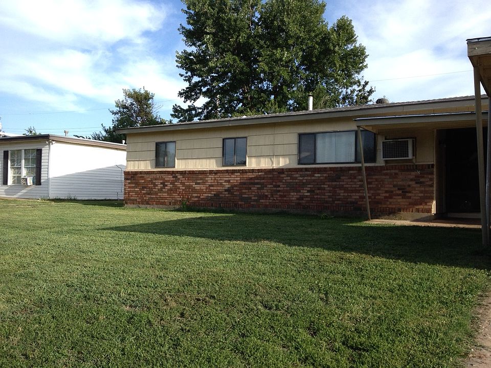 2nd image of 2950 SW 52nd St