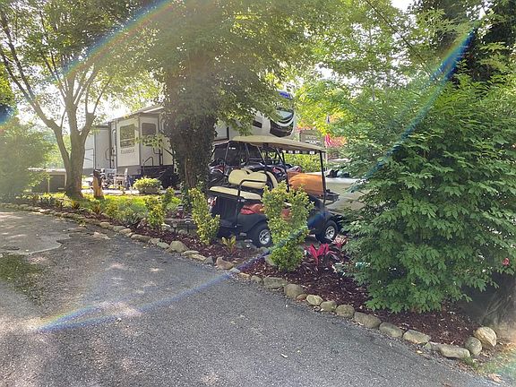 3rd image of 4229 E Parkway Lot 350