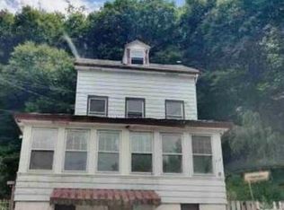 518 W Savory St, Pottsville, PA 17901