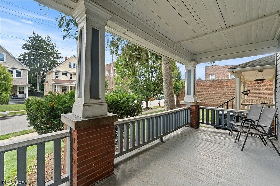 2 bed, $2,200 — Photo 3