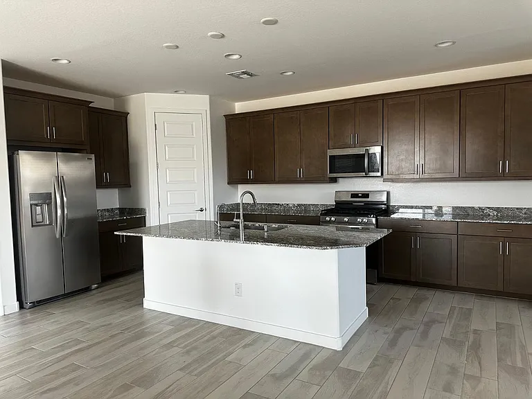 3269 E Baler Dr — Photo 25