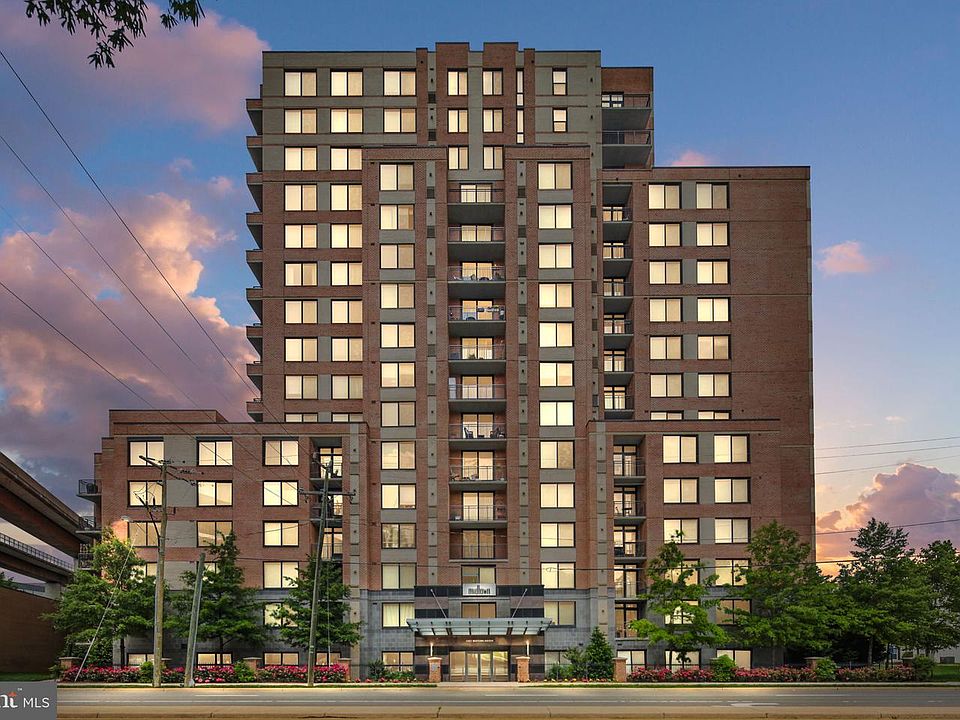 1st image of 2451 Midtown Ave #402