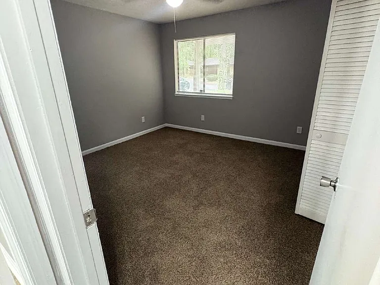 1824 Seay Ct — Photo 7