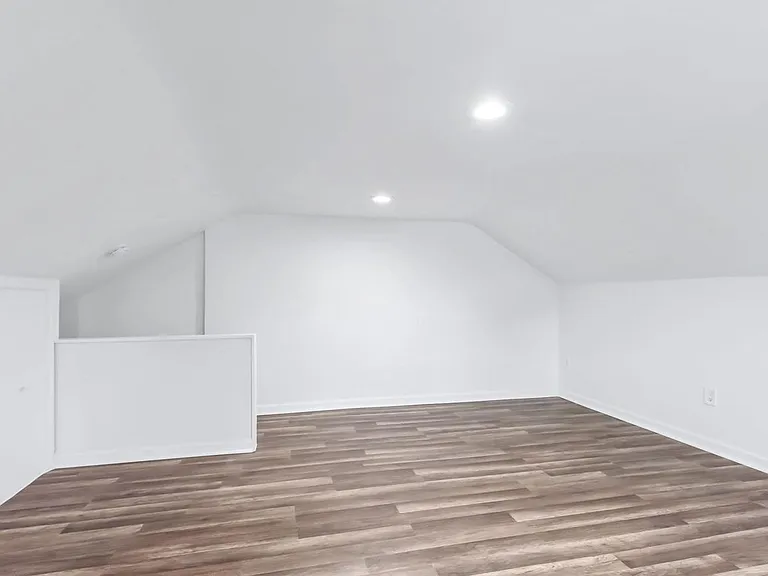 802 High St — Photo 14