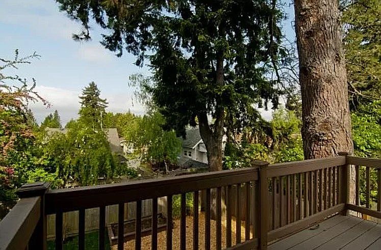 2nd image of 9271 46th Ave SW