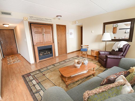 2nd image of 2200 S 29th St Unit 33N