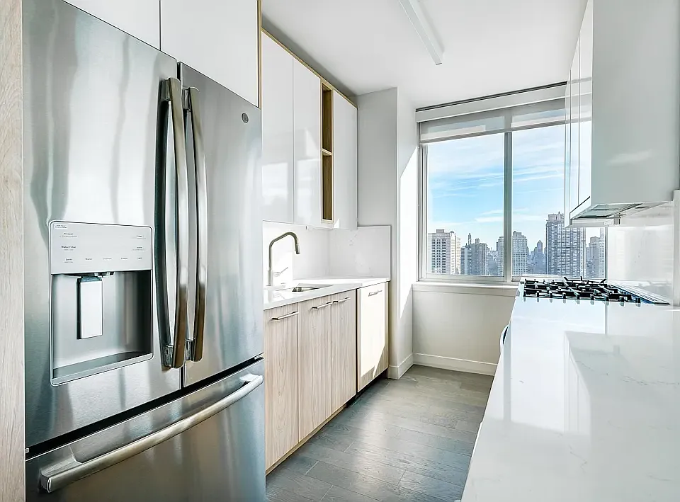 101 W End Ave #21EE