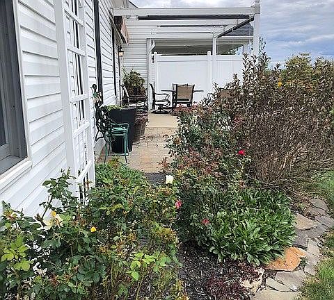 view of patio from side