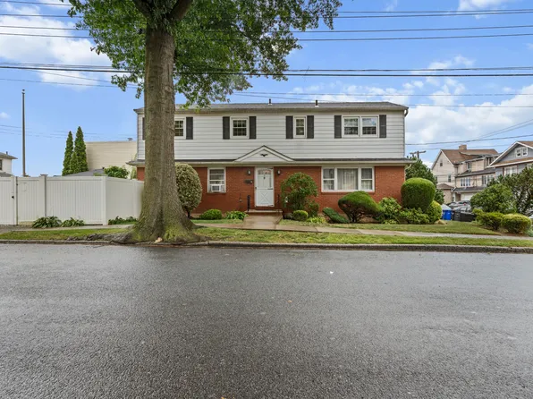 76 Jefferson Street image 2 of 36