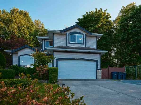 17802 100a Ave, Surrey, BC V4N 5C8