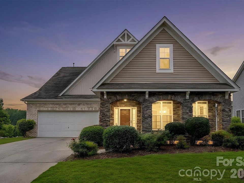 1st image of 10974 Aspen Ridge Ln NW