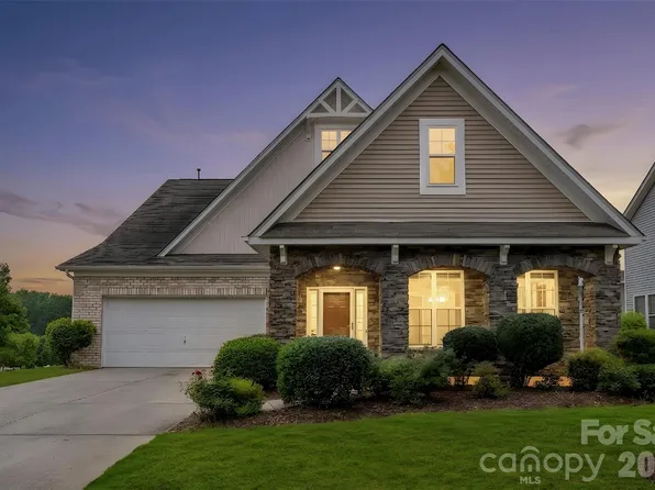10974 Aspen Ridge Ln NW, Concord, NC 28027
