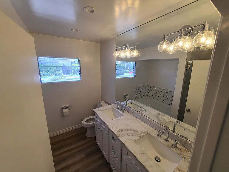 10561 Missouri Ave #1 — Photo 4