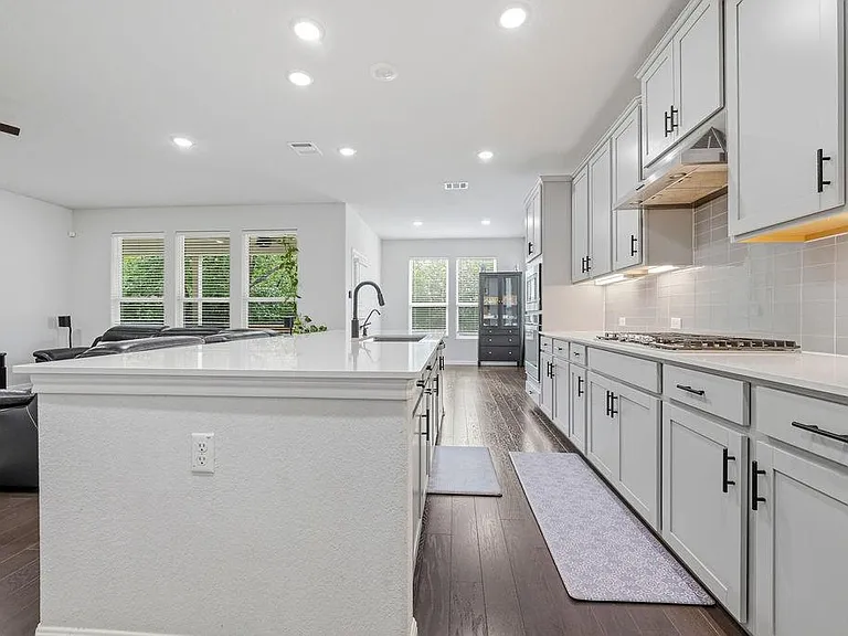 17616 Chino Ln — Photo 15