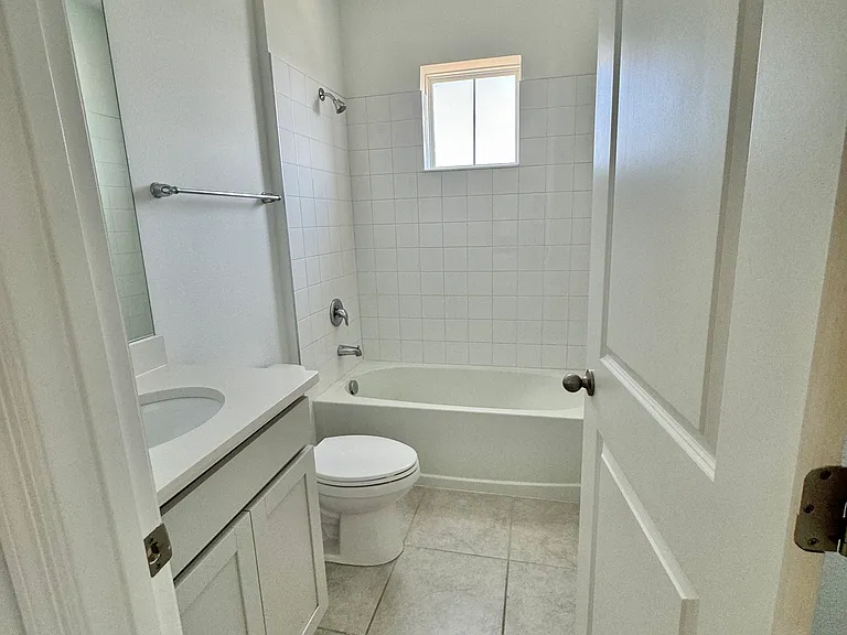 2990 Scout St — Photo 23