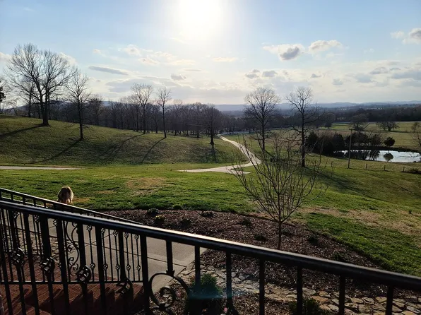 6251 Roberts Rd, Arrington, TN 37014