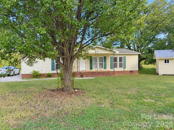 1330 Mecklenburg Hwy, Mooresville, NC 28115