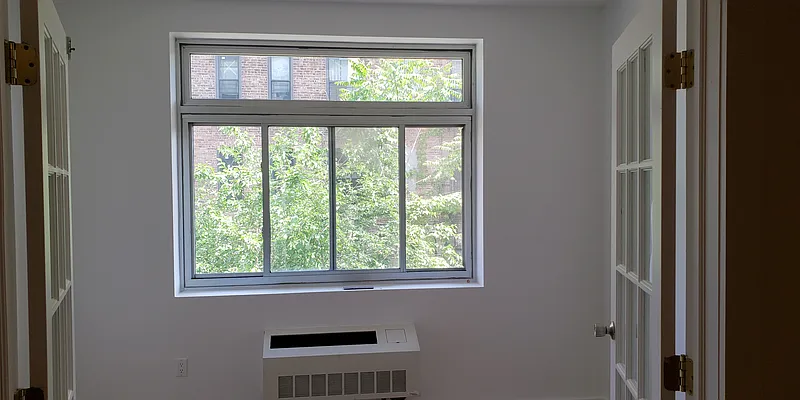 Rented by MCR Realty | media 6