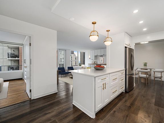 3rd image of 1400 N State St #10D