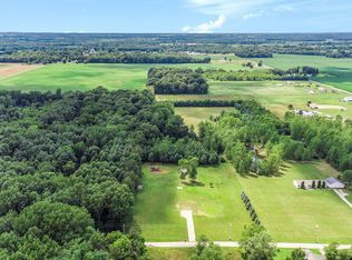 18223 Cedar Rd, Tippecanoe, IN 46570