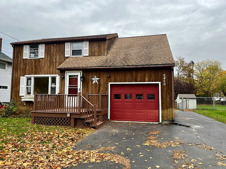 2450 Culver Rd — Photo 1