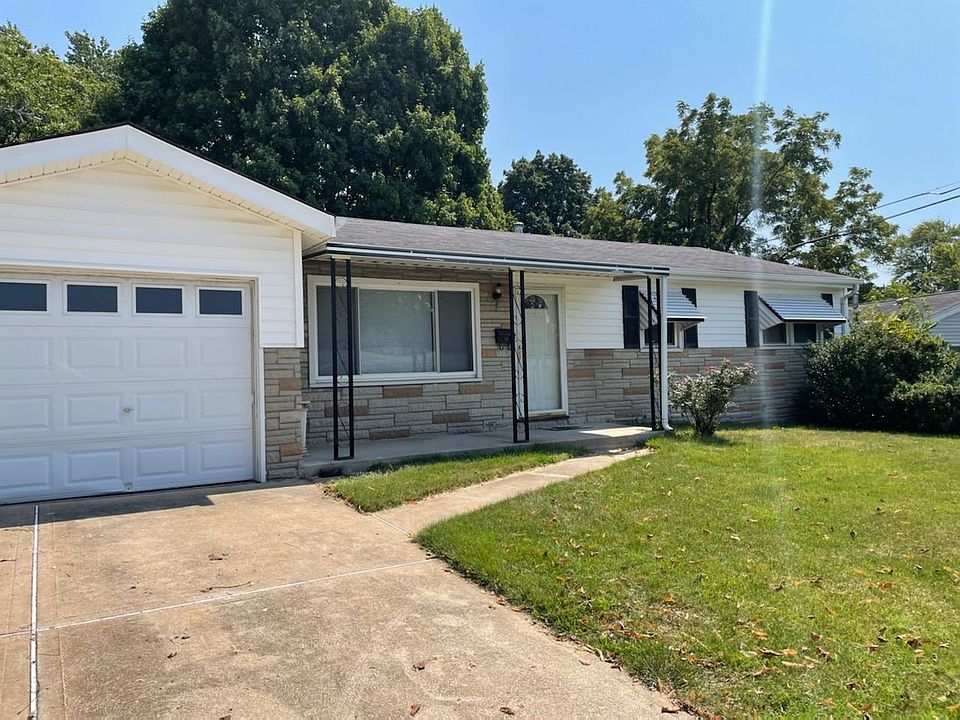 1st image of 1110 S Waterford Dr