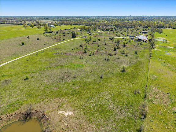 4th image of 8560 Grassbur Rd